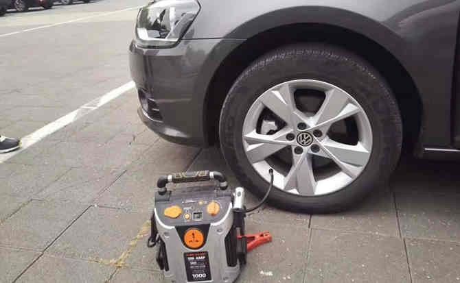 常熟汽车搭电案例